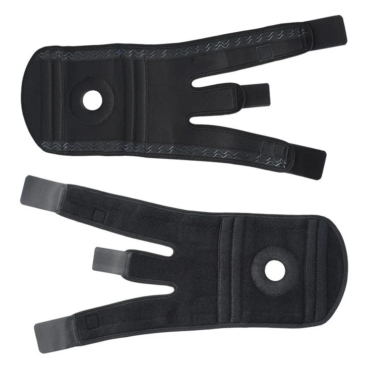 With hinged knee pads detail